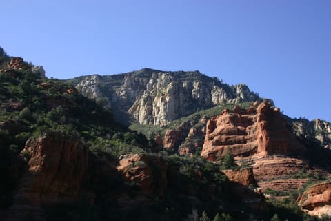 Red rock towers in Sedona. 